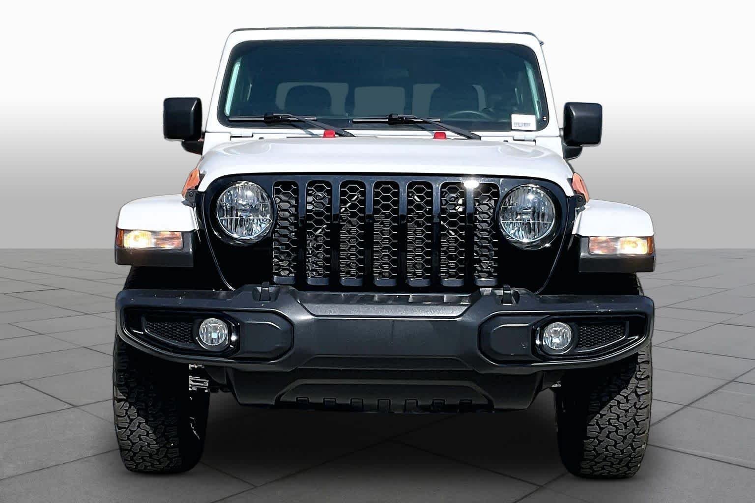 Used 2022 Bright White Clearcoat Jeep Willys image 4