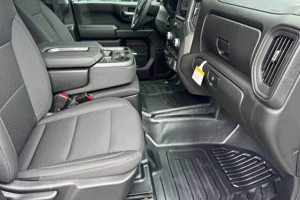 2026 GMC Sierra 3500HD Pro - Photo 12