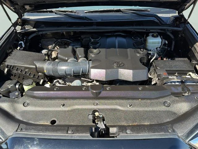 Used 2019 Black Toyota SR5 image 29