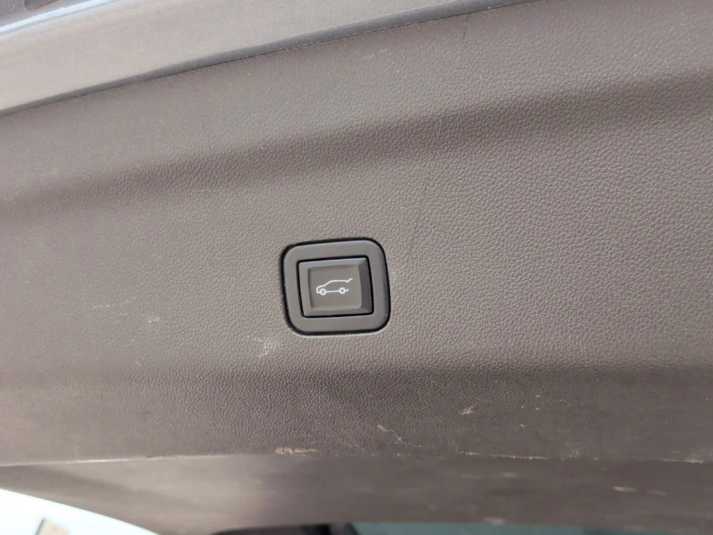 Used 2022 Gray Chevrolet LT image 47