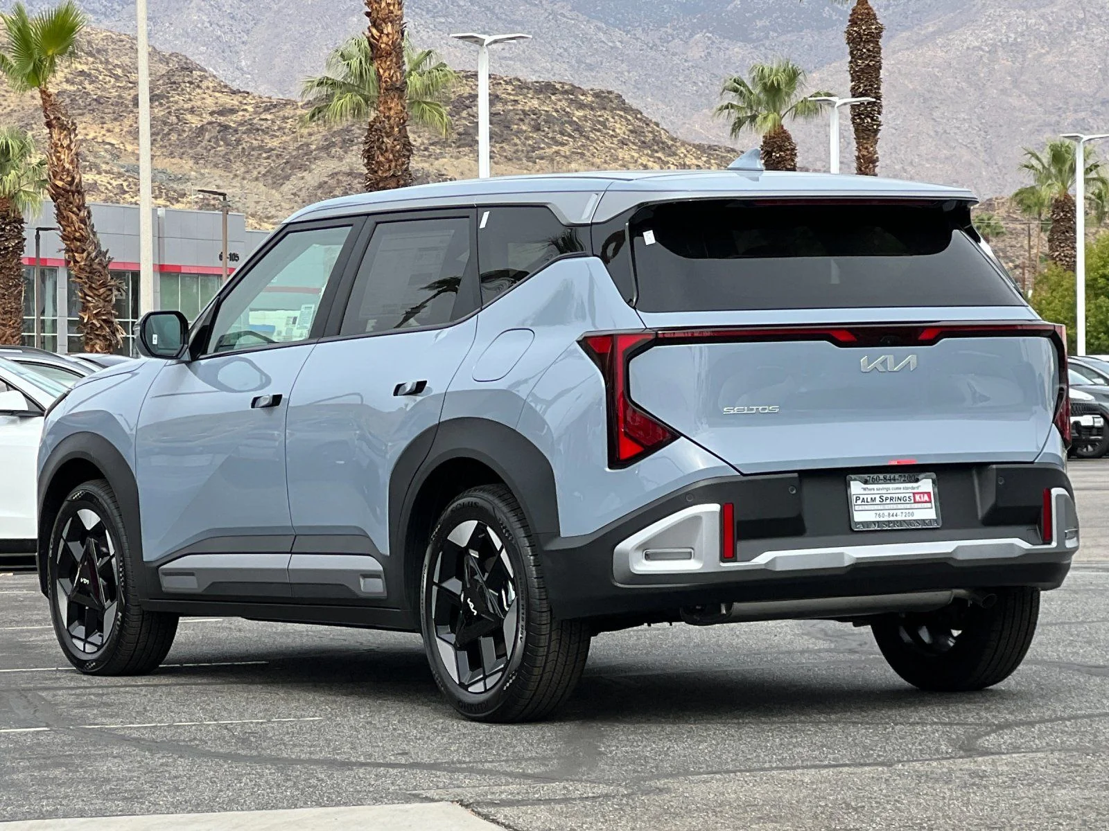 New 2027 Gray Kia EX image 5