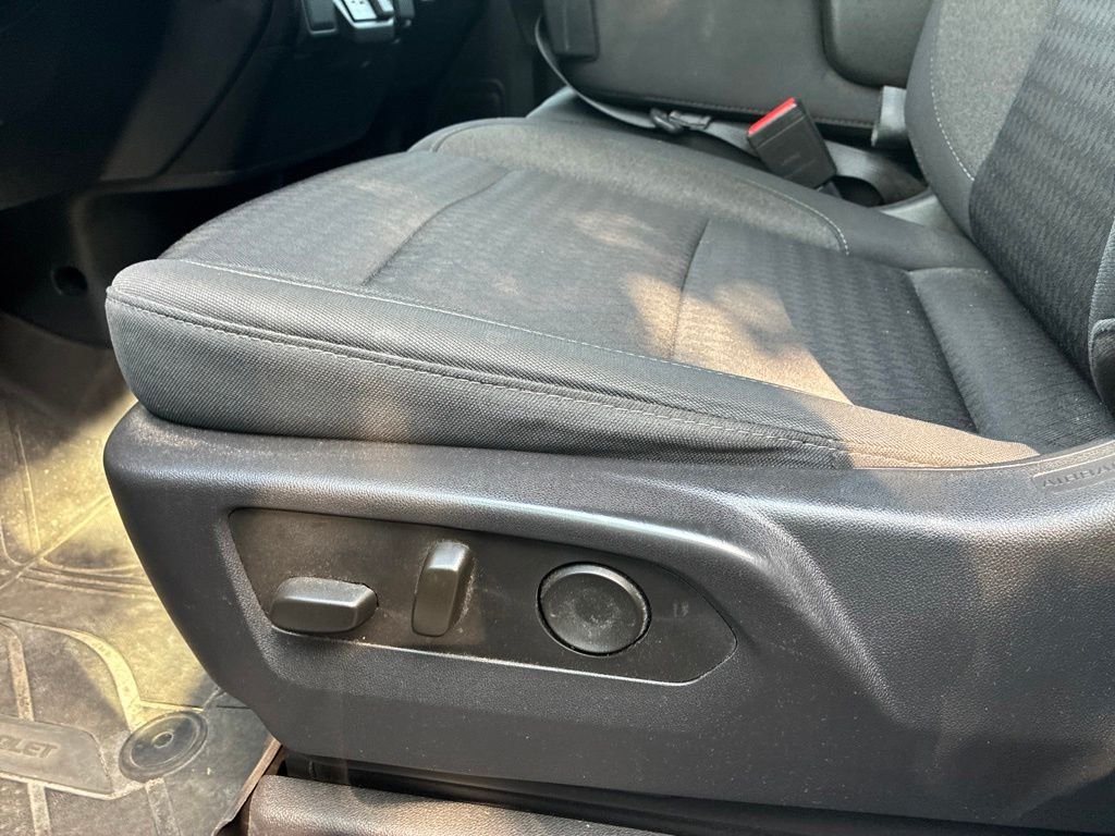 Used 2023 Black Chevrolet Custom image 20