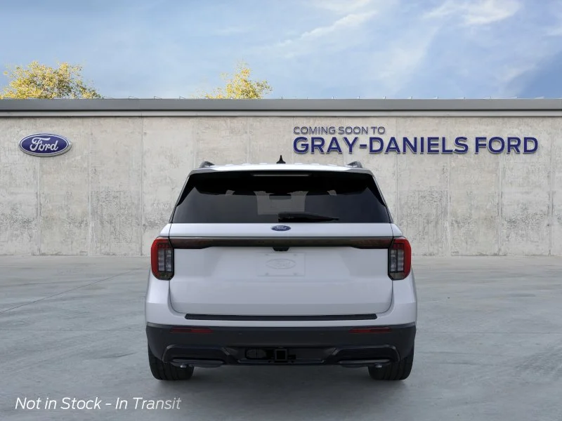 New 2026 Space White Metallic Ford ST-Line image 5