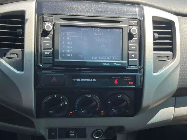 Used 2015 Barcelona Red Metallic Toyota PreRunner image 30