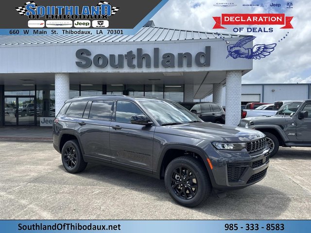 2026 Jeep Grand Cherokee L Laredo Altitude