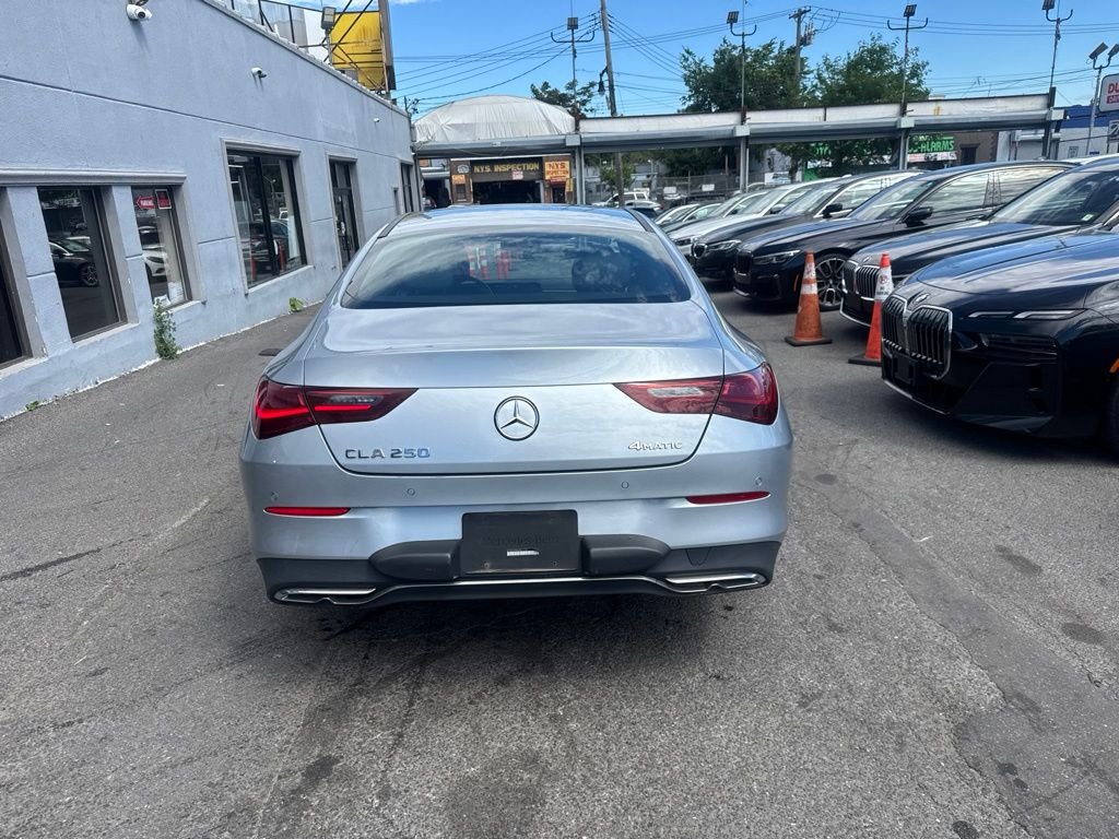 Used 2025  Mercedes-Benz CLA 250 image 5