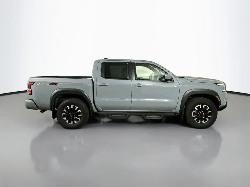 Used 2024 Boulder Gray Pearl Nissan PRO-4X image 9