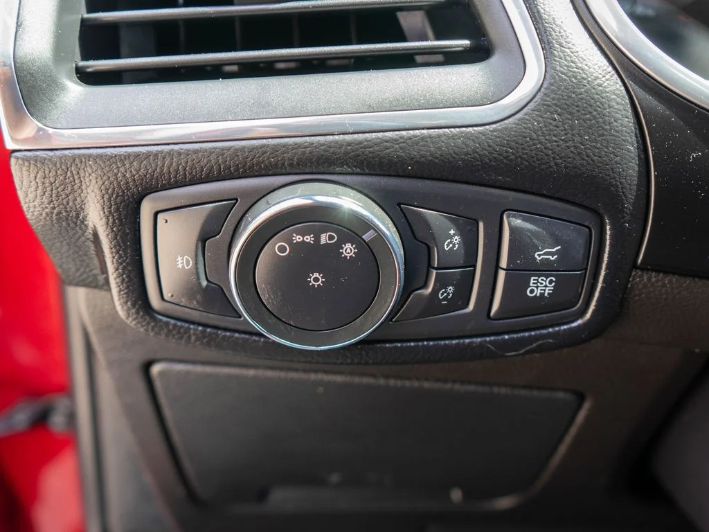 Used 2019 Red Ford ST image 17