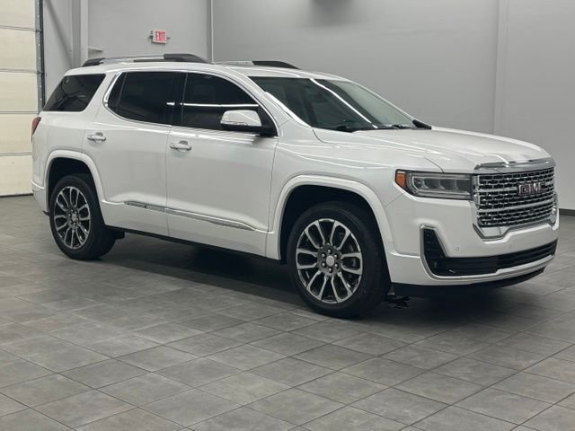 2020 GMC Acadia Denali