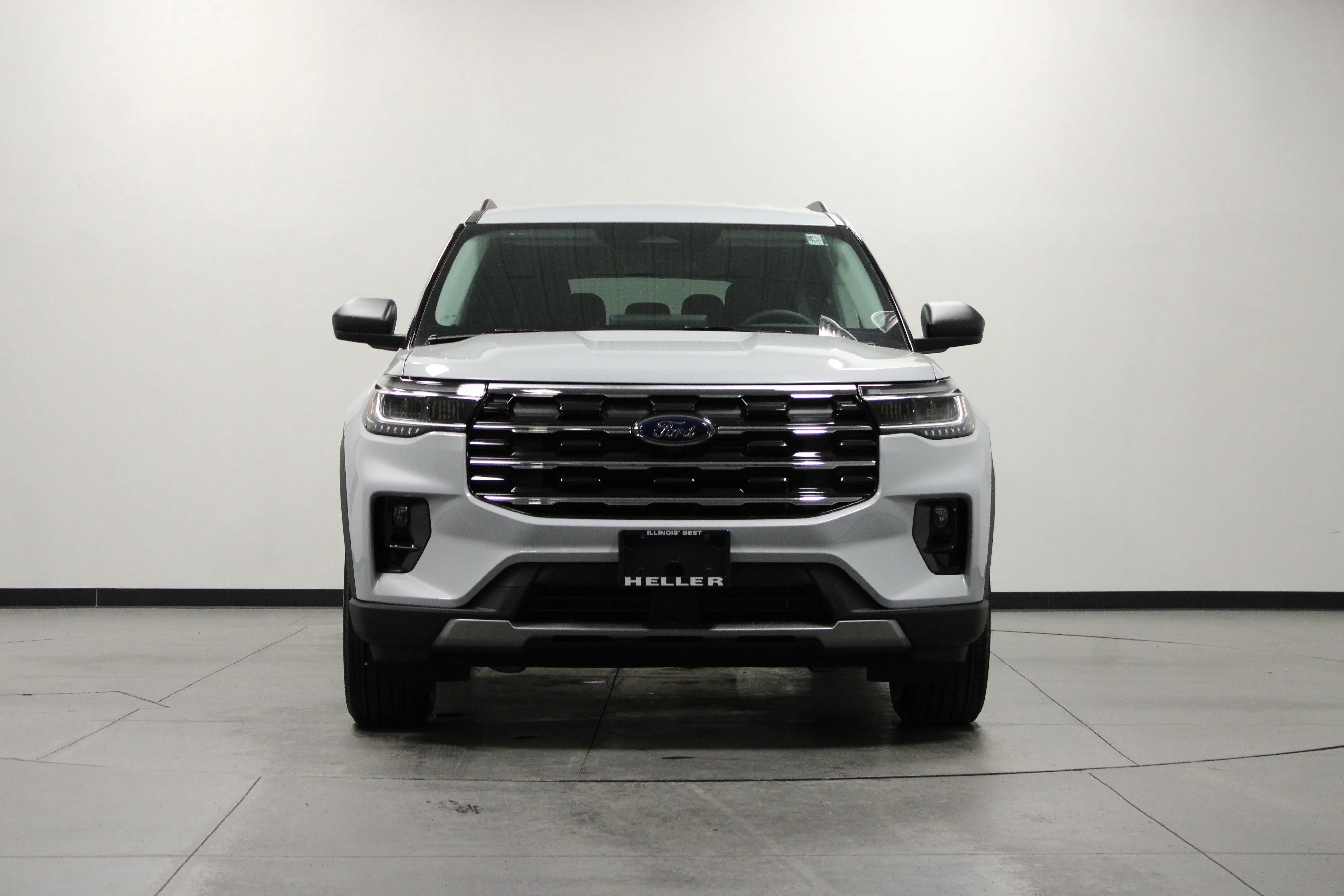 New 2026 Space White Metallic Ford Active image 9