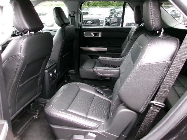 Certified Used 2023 Black Metallic Ford XLT image 9