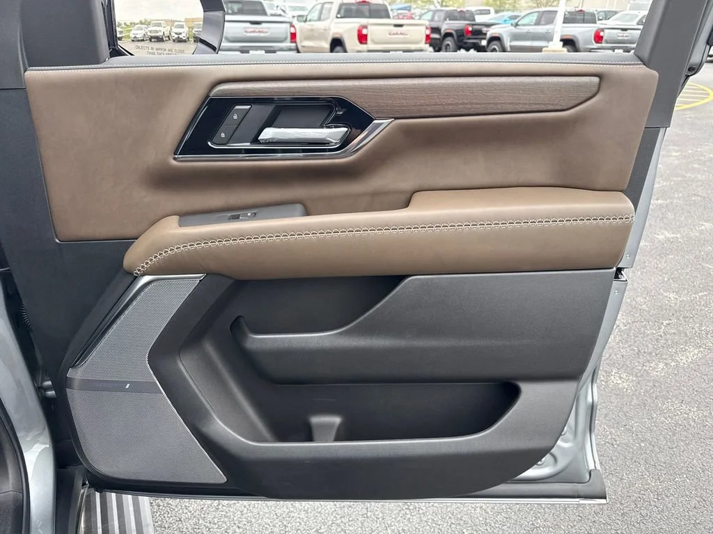 2026 GMC Yukon XL Denali Ultimate - Photo 40