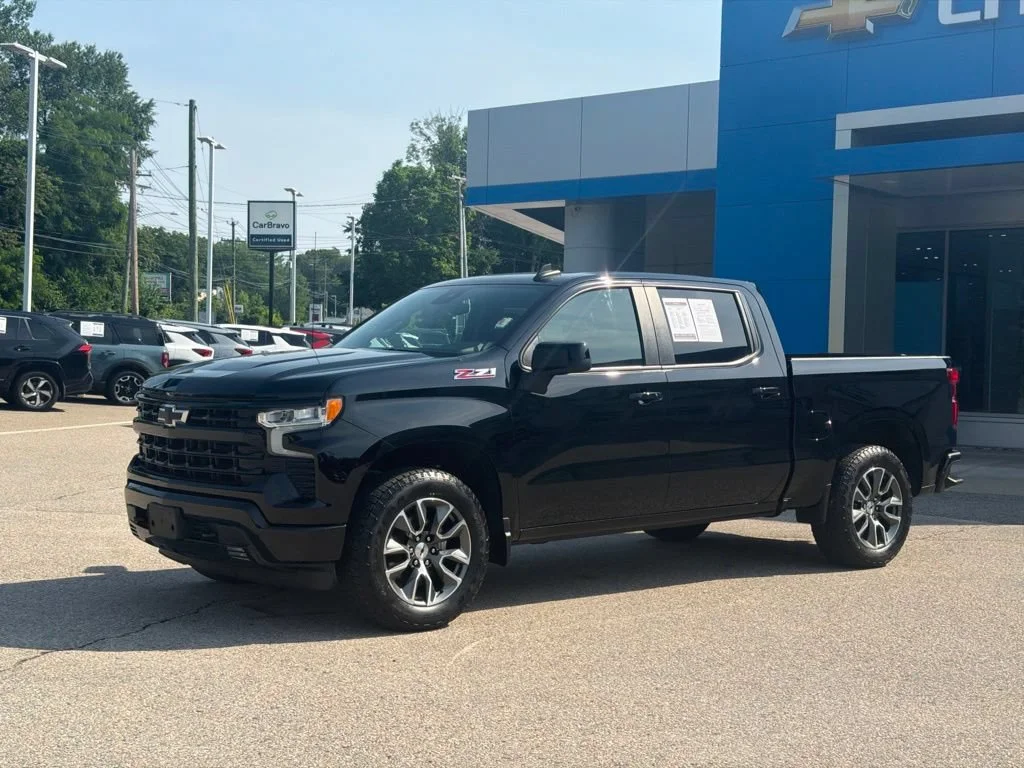 2023 Chevrolet Silverado 1500 RST - Photo 32