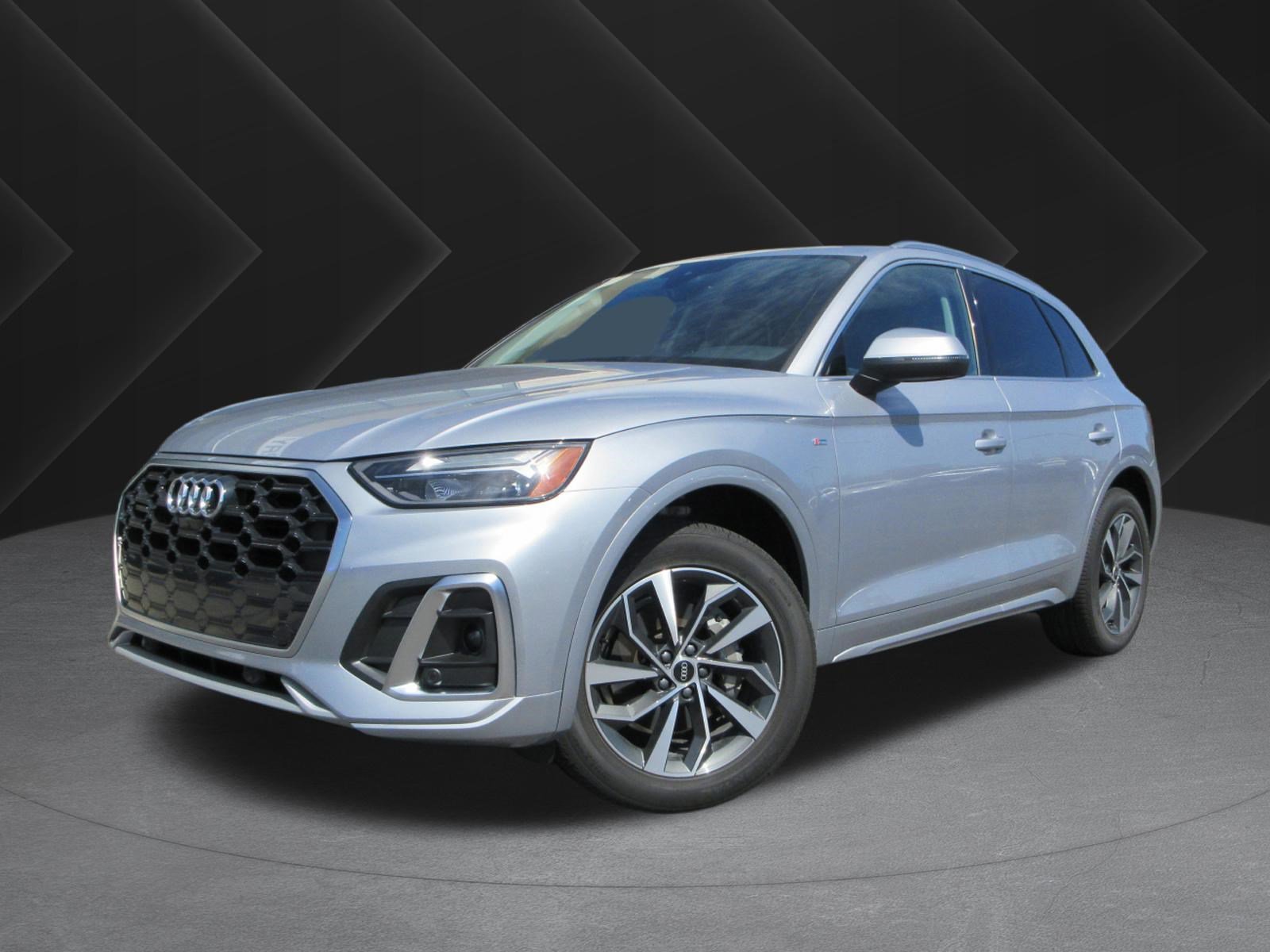 2022 Audi Q5 45 Premium Plus's photo