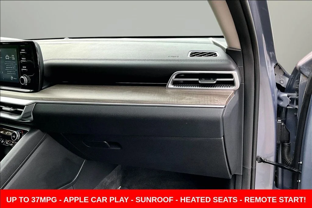 Used 2021 Silver Kia EX image 32