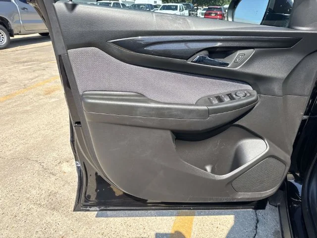 Used 2025 Black Chevrolet LT image 78