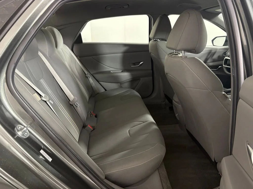 Used 2024 Gray Hyundai SEL image 40