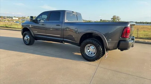 New 2025 Granite Crystal Metallic Clear-Coat Exterior Paint RAM Limited image 17