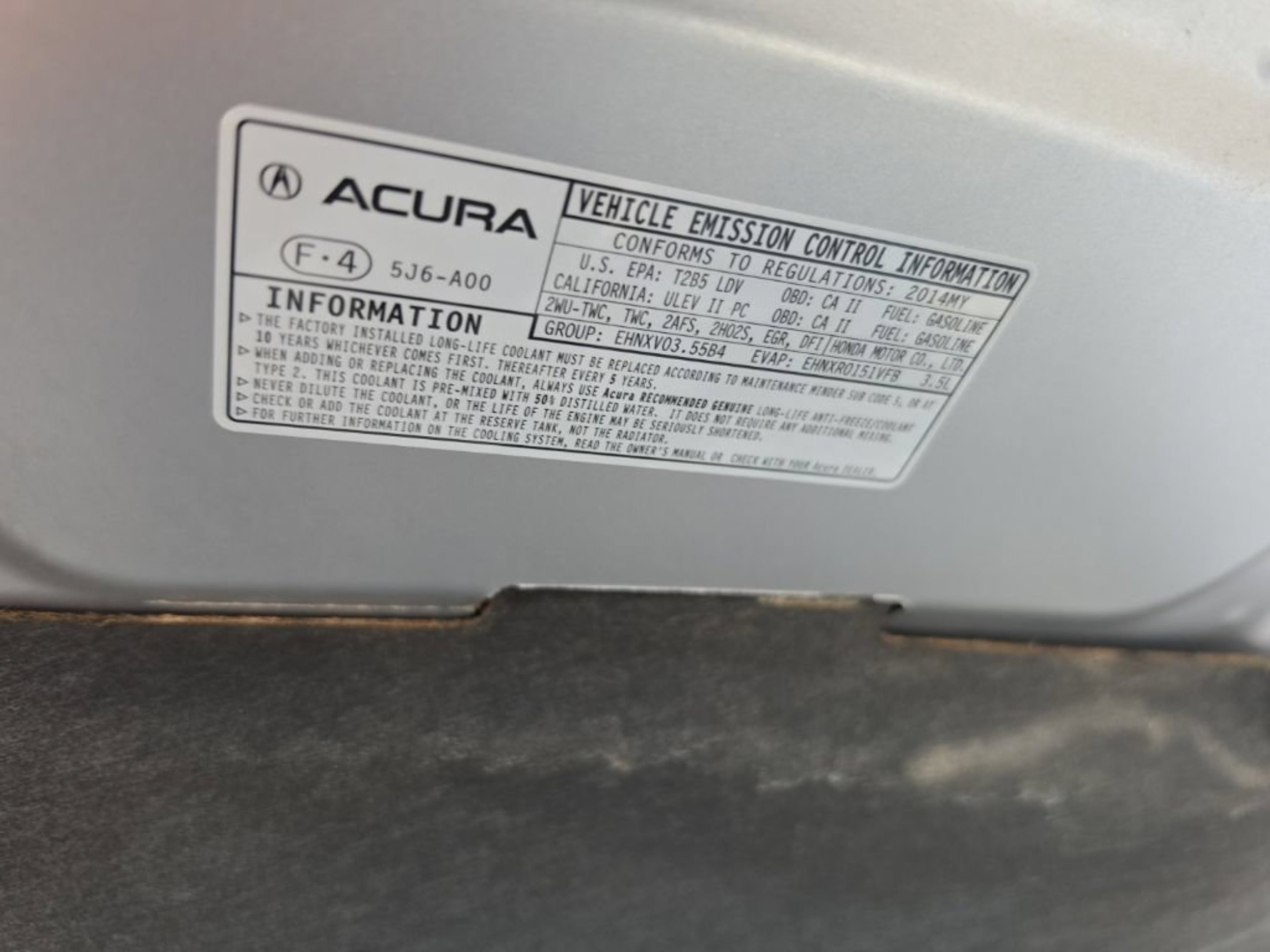 Used 2014 Silver Acura FWD image 10