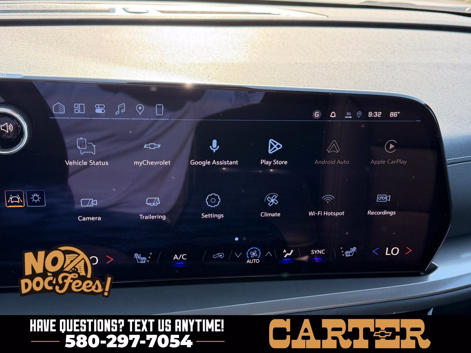 2027 Chevrolet Traverse LT - Photo 16