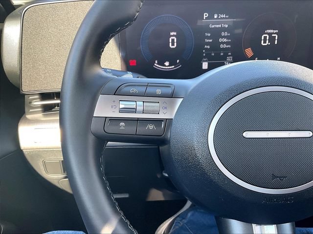 Used 2026 Abyss Black Hyundai SEL Premium image 22