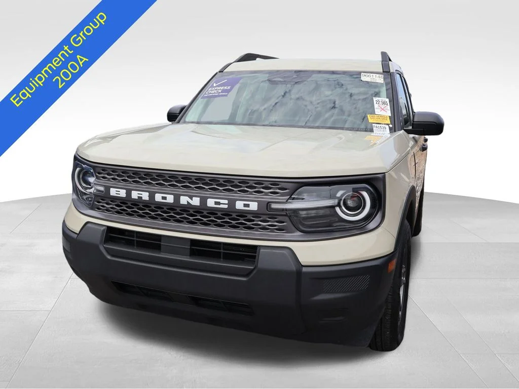 Certified Used 2025 Desert Sand Ford Big Bend image 4