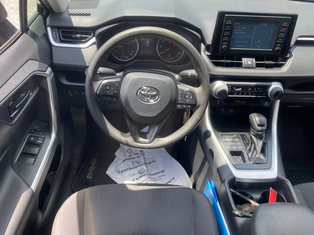 Used 2019 Gray Toyota LE image 10