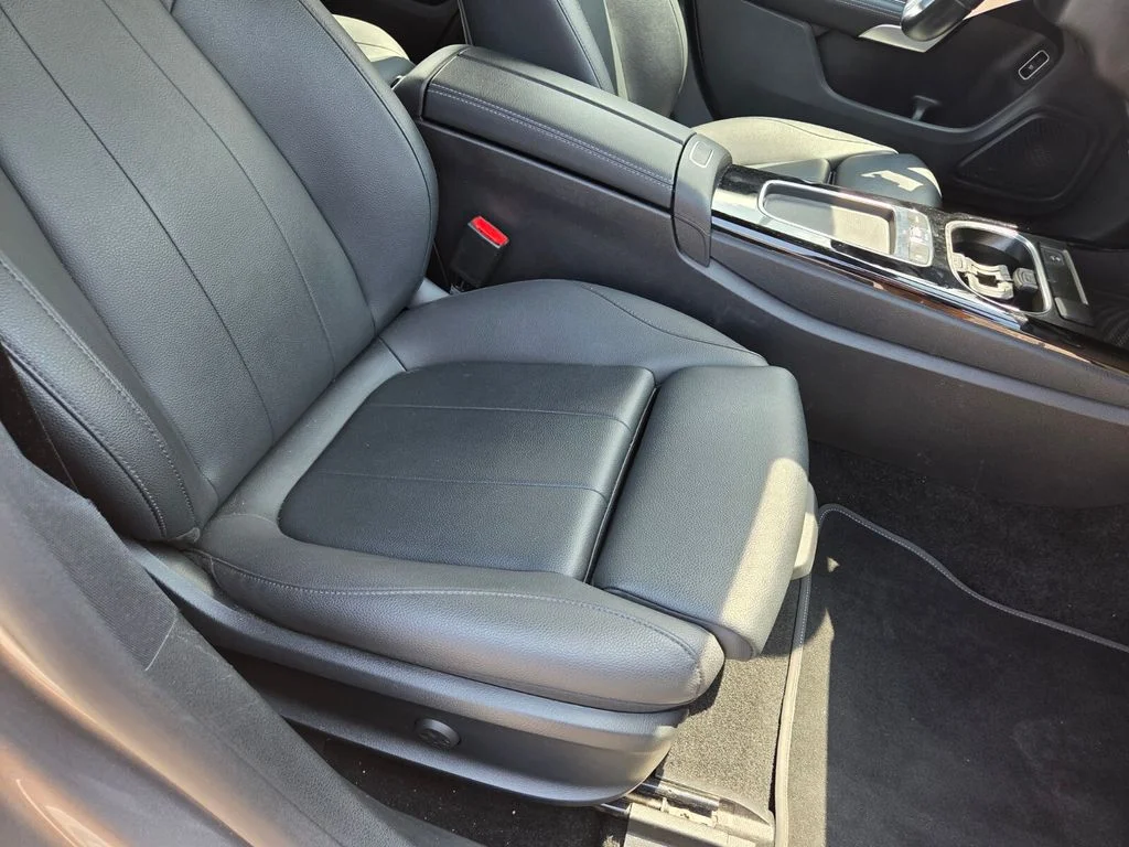 Used 2025 Gray Mercedes-Benz CLA 250 image 27
