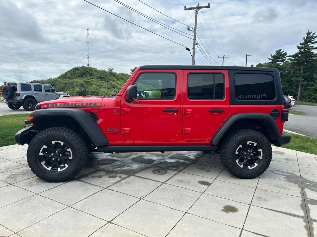 Used 2025 Red Jeep Rubicon image 3