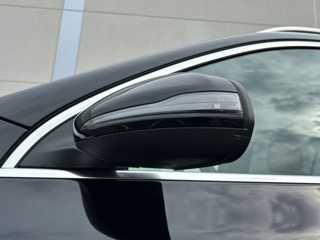 Used 2023 Black Mercedes-Benz GLA 250 image 32