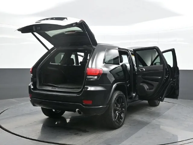 2020 Jeep Grand Cherokee Altitude - Photo 29