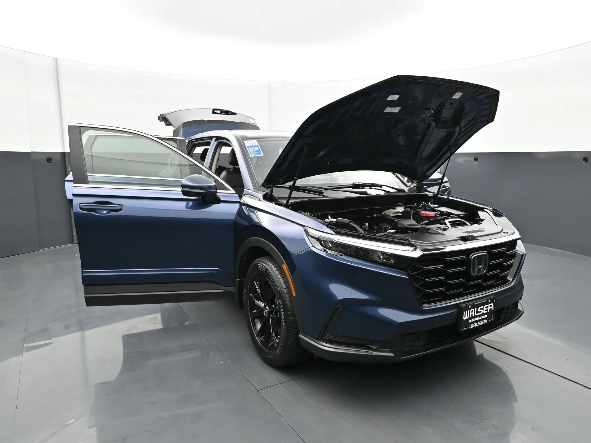 Used 2023 CANYON RIVER BLUE Honda EX-L AWD image 42