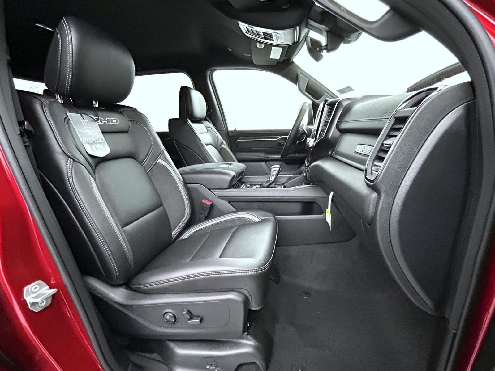 New 2026 Molten Red Pearl-Coat Exterior Paint RAM RHO image 15