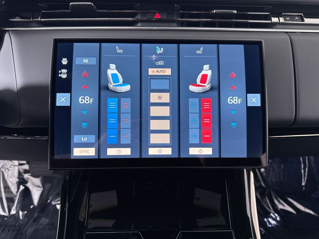 New 2026 Carpathian Grey Land Rover SE image 18