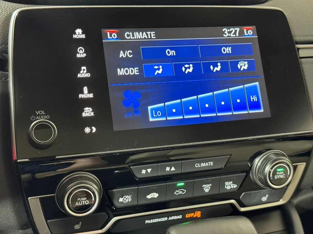Certified Used 2018 White Honda Touring image 24