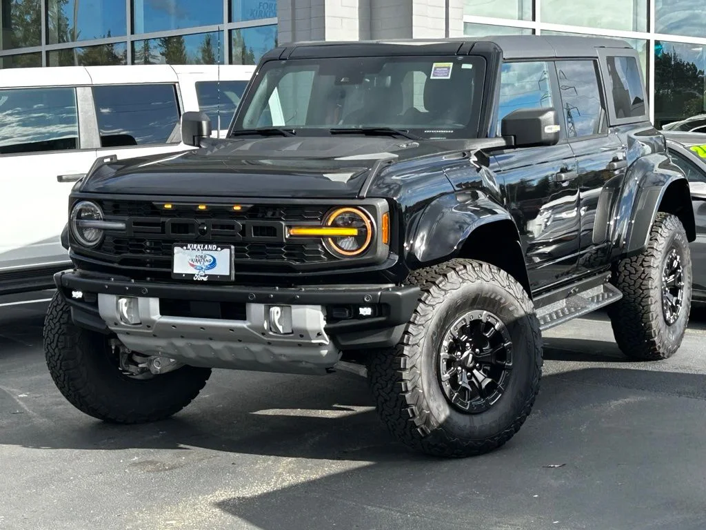 2025 Ford Bronco Raptor 4x4's photo