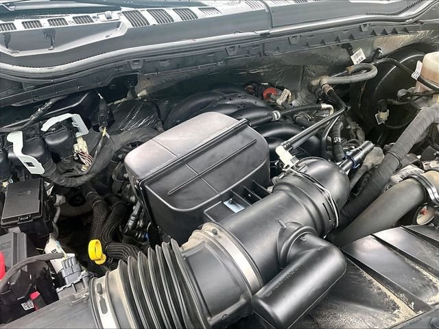Used 2020 Gray Ford XLT image 33
