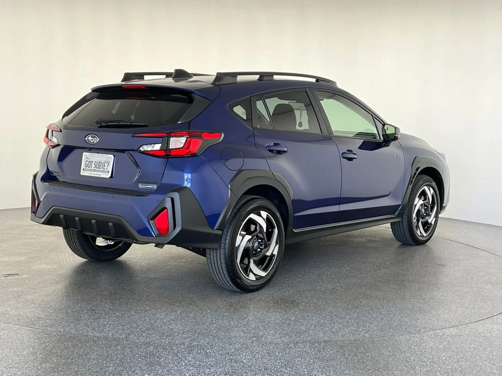 New 2026 SAPPHIRE BLUE PEARL Subaru Limited Hybrid image 4