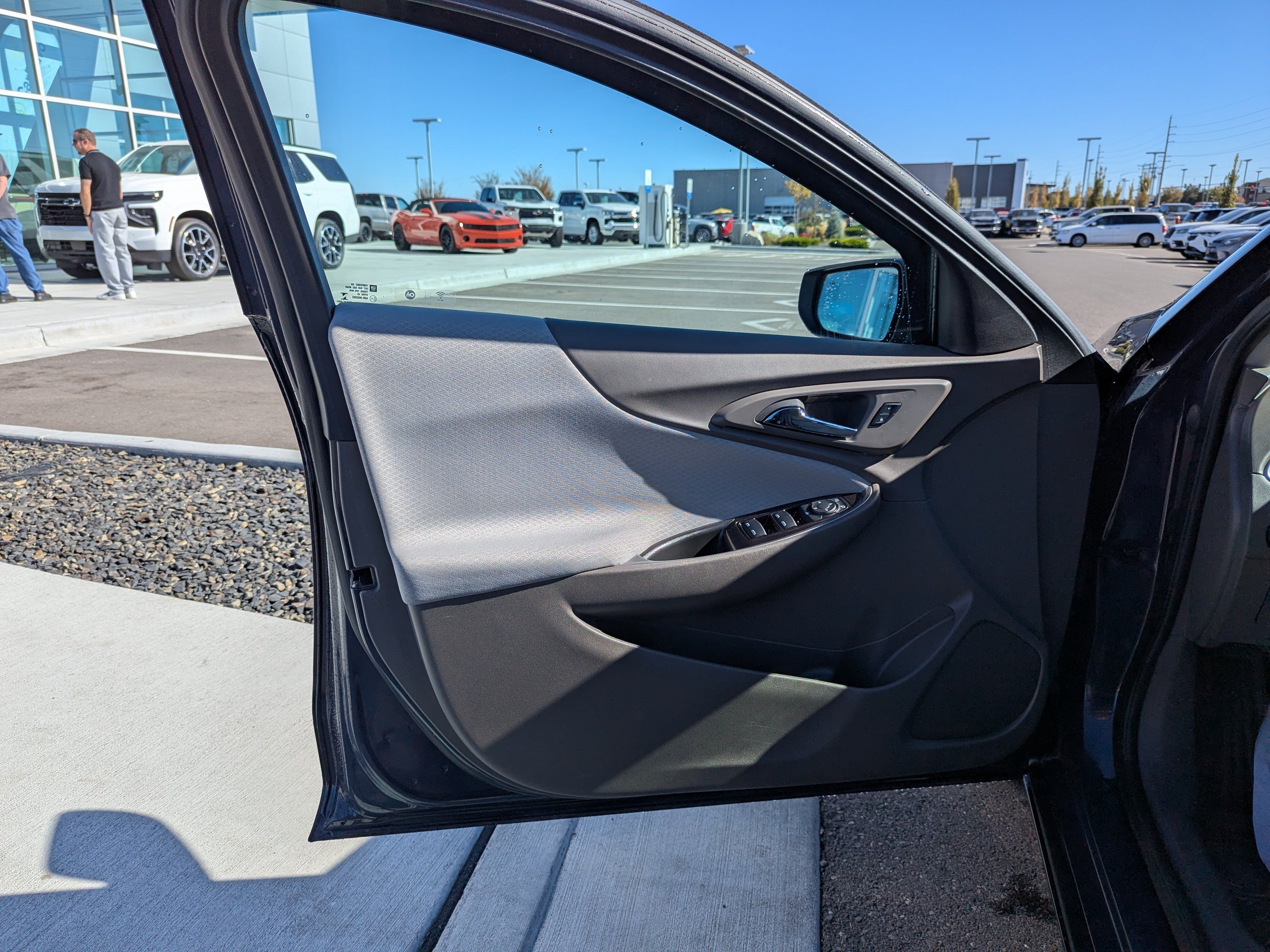 2025 Chevrolet Malibu 1LS - Photo 10