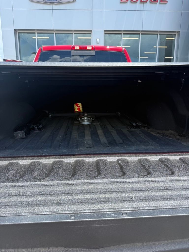 Used 2018 Red Ram Laramie image 18