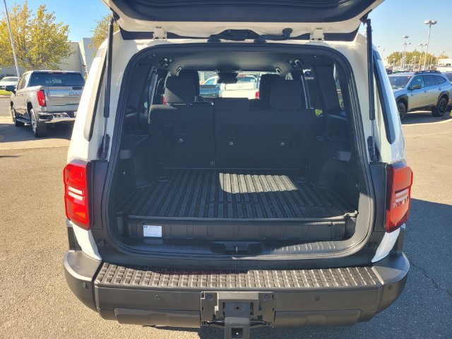 Used 2024 White Toyota Base image 11