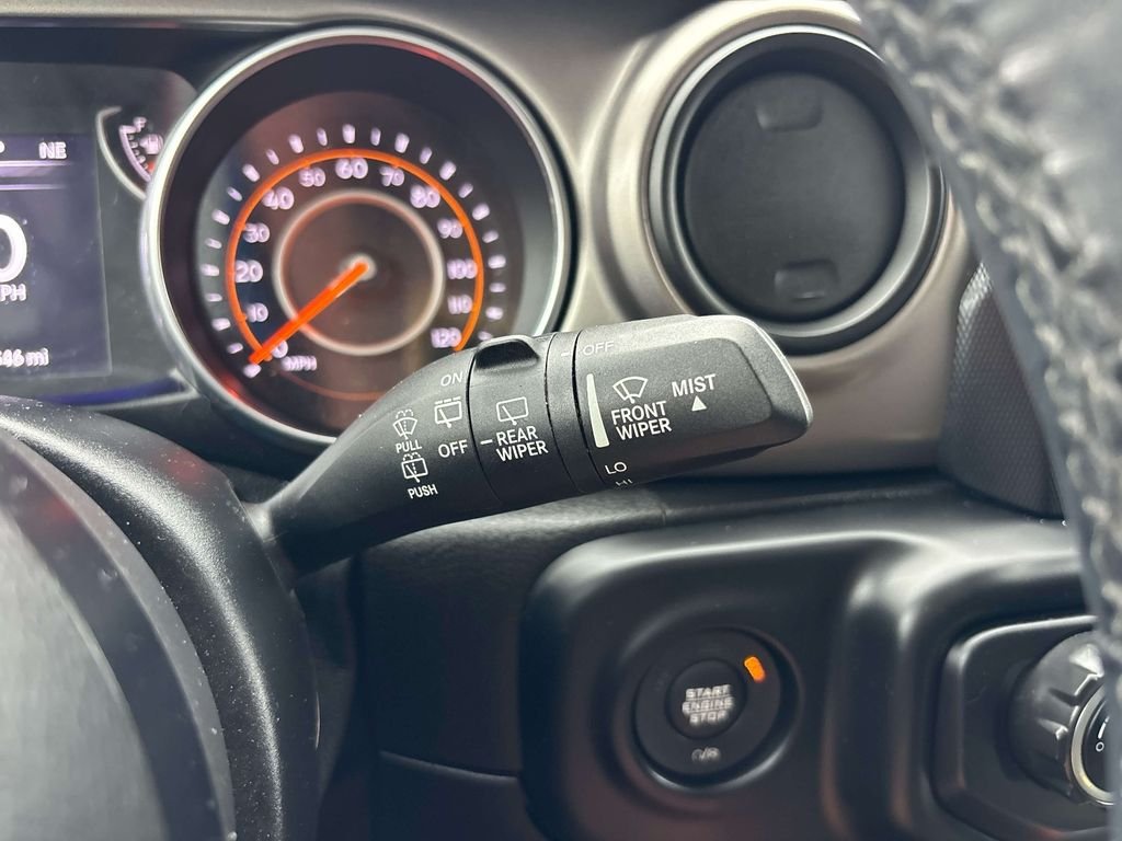 Used 2020 Gray Jeep Sport S image 25