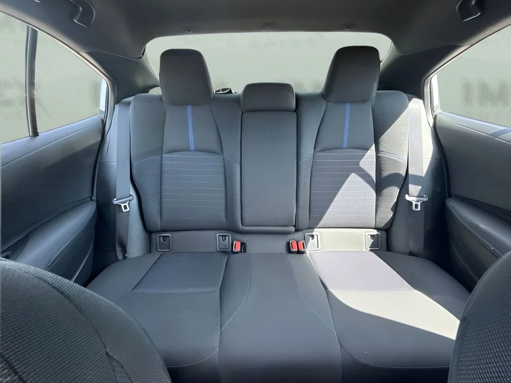 Used 2022 Silver Toyota SE image 7