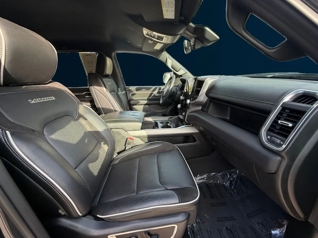 Used 2025 Blue Ram Laramie image 17