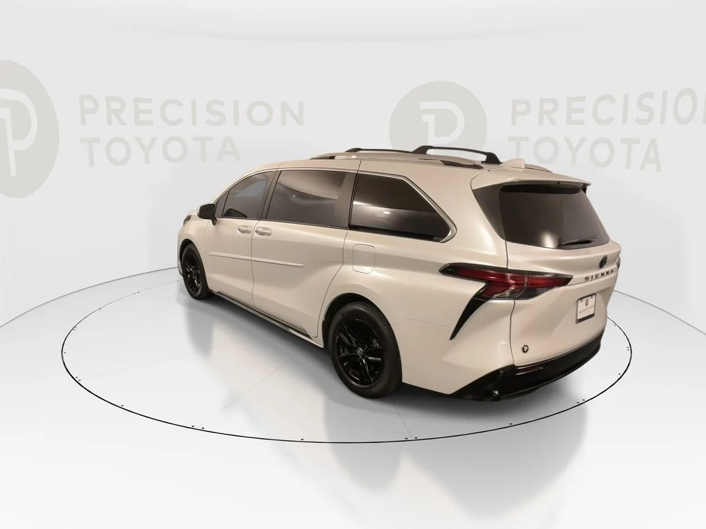 Used 2023 Wind Chill Pearl Toyota Limited image 14