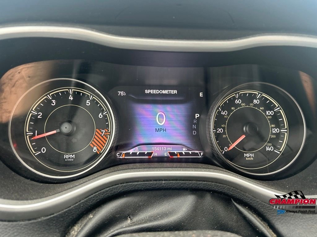 Used 2014 Bright White Clearcoat Jeep Trailhawk image 8