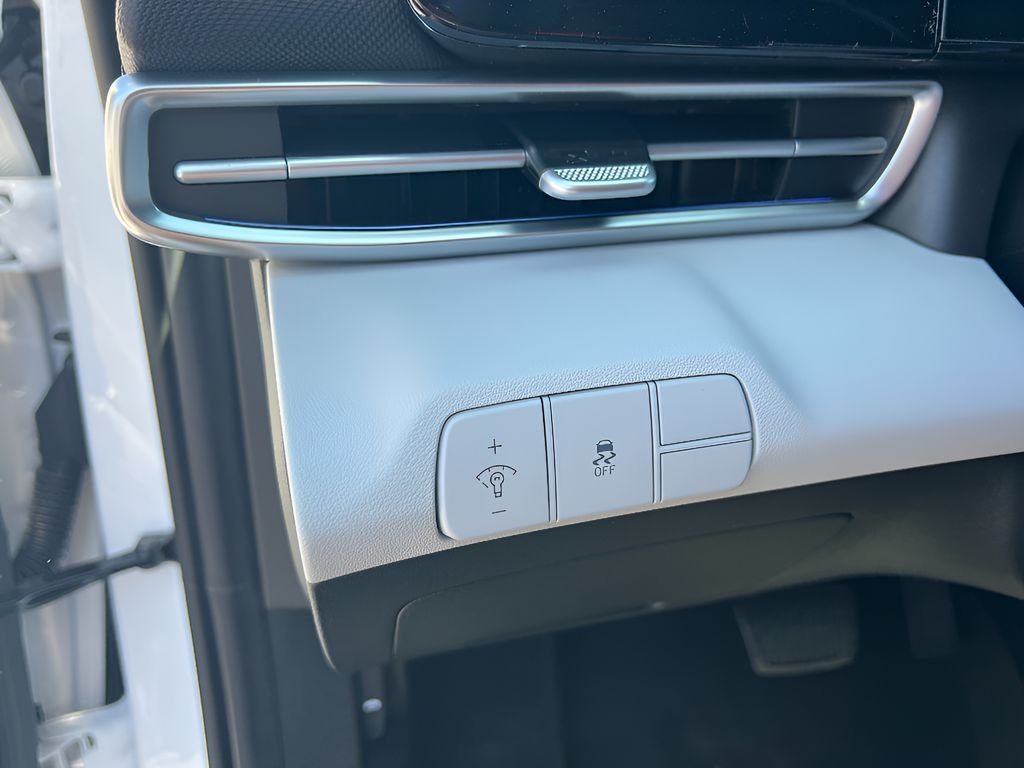 New 2026 Serenity White Hyundai Limited image 49