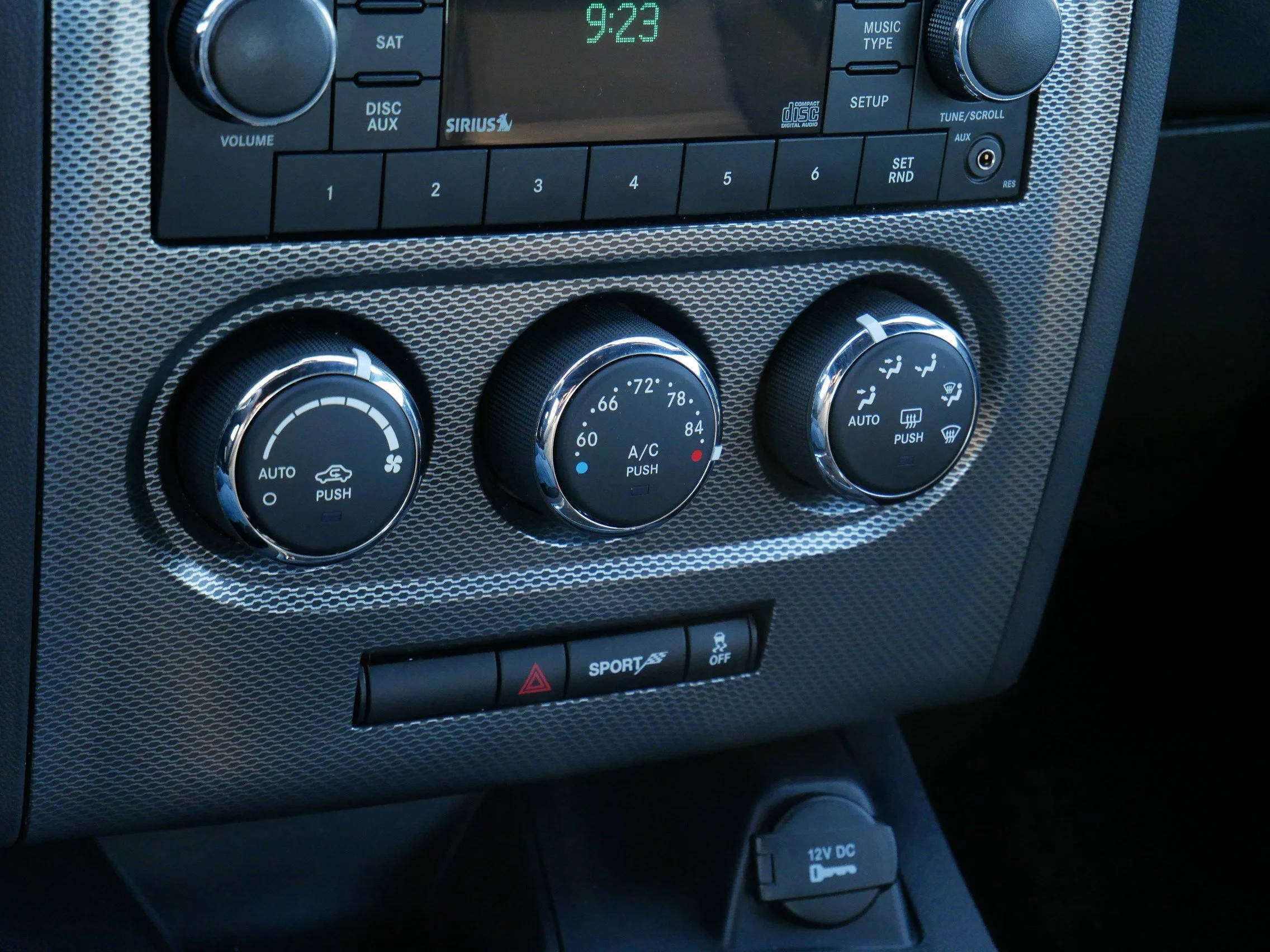 Used 2013 Bright White Dodge R/T image 23
