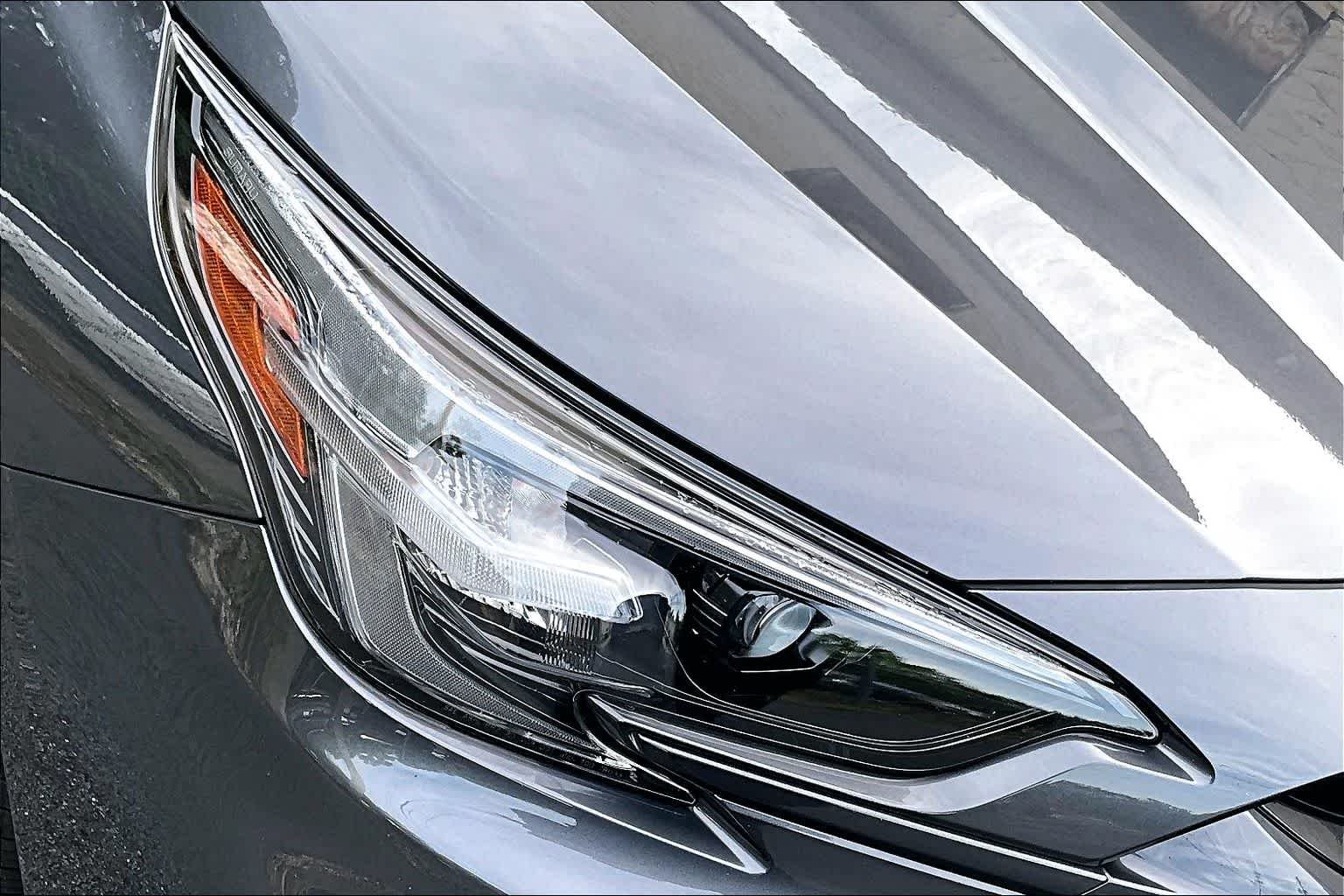 Used 2025 Magnetite Gray Metallic Subaru Premium image 27