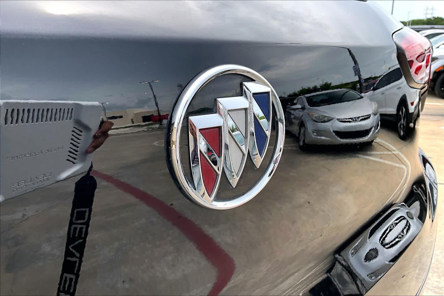 Used 2023 Ebony Twilight Metallic Buick Select image 10